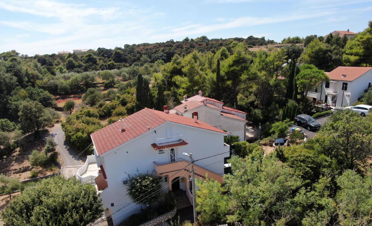 Palit Guest House Violeta מראה חיצוני תמונה