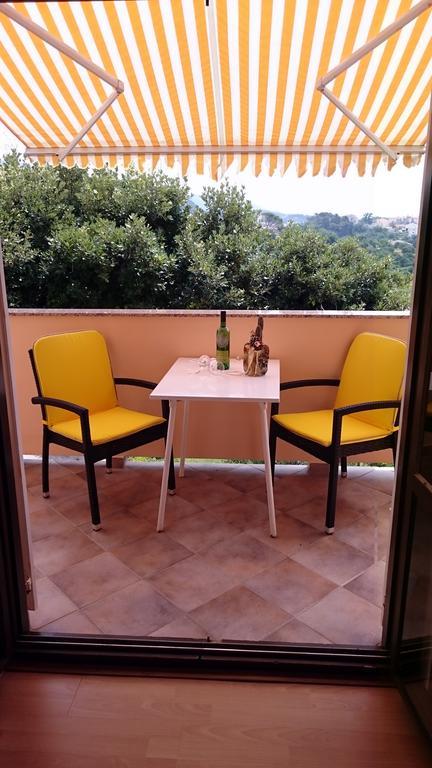 Palit Guest House Violeta מראה חיצוני תמונה